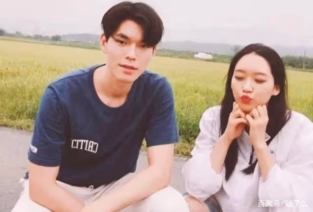 韓星兄弟姐妹大揭秘：丁海寅比弟弟年輕，金智秀的姐姐撞臉韓孝周