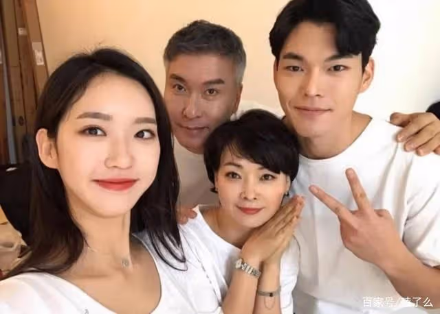 韓星兄弟姐妹大揭秘：丁海寅比弟弟年輕，金智秀的姐姐撞臉韓孝周