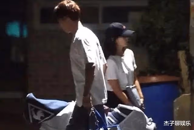 朴信惠官宣結婚背後：父母早早認下這個女婿，粉絲卻擔心她被騙