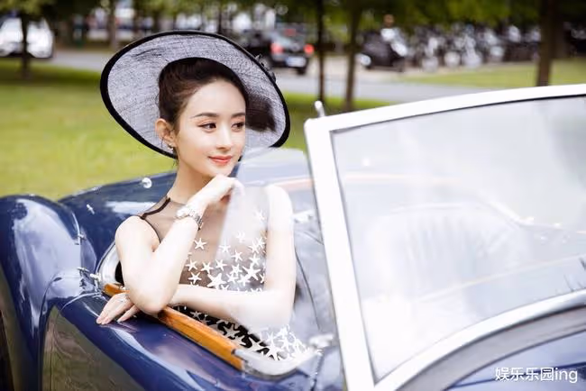 趙麗穎復出卻演女二，看到女主後，網友留言：前輩永遠都是前輩