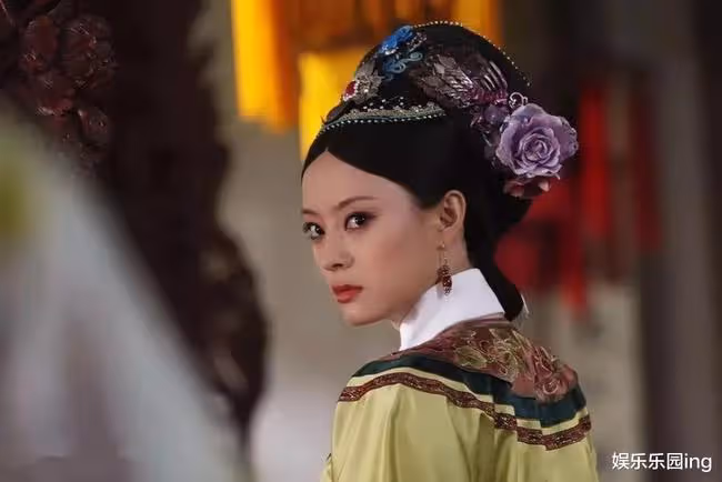 趙麗穎復出卻演女二，看到女主後，網友留言：前輩永遠都是前輩