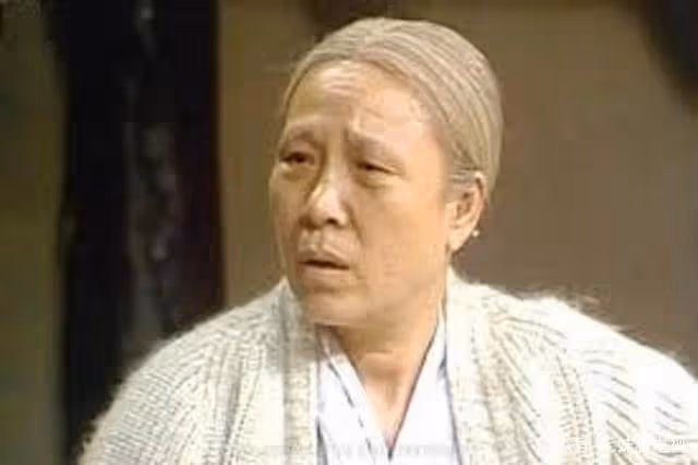 他是《新妓生傳》中風度翩翩的女主爸爸，公認的韓國美男子長這樣