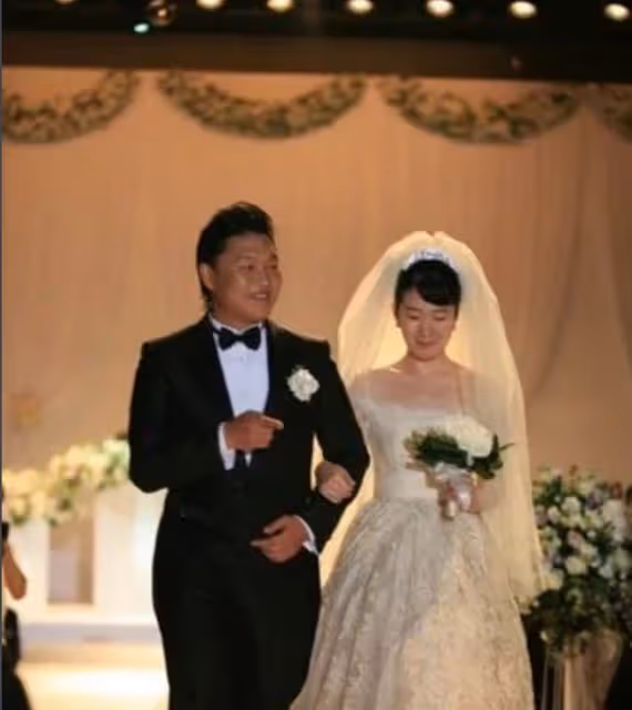 9年前，那個因「騎馬舞」爆紅的鳥叔，如今怎樣了？