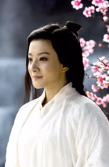 金銘:9歲成「瓊瑤女郎」,41歲依舊單身,她為何活得如此灑脫