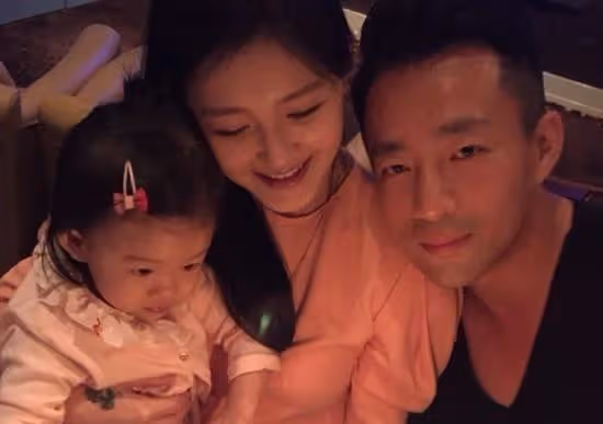 中國首富的「炮轟」,王思聰和汪小菲的罵戰,已暗示和大S的結局