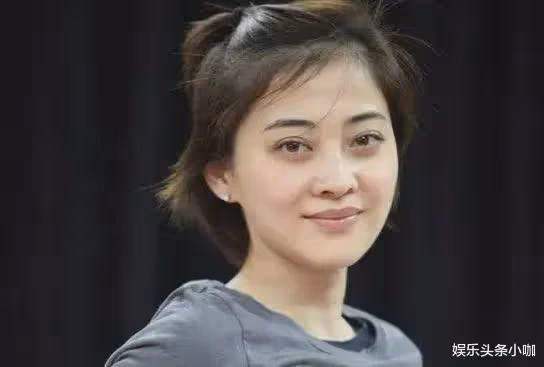 國民女神閃婚！竟嫁了個軟飯男？