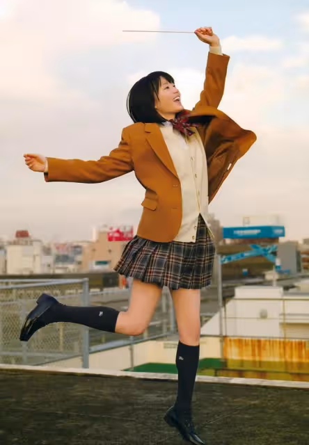 生田繪梨花 雜誌寫真 介紹