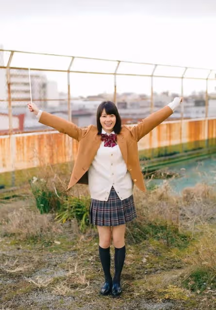 生田繪梨花 雜誌寫真 介紹