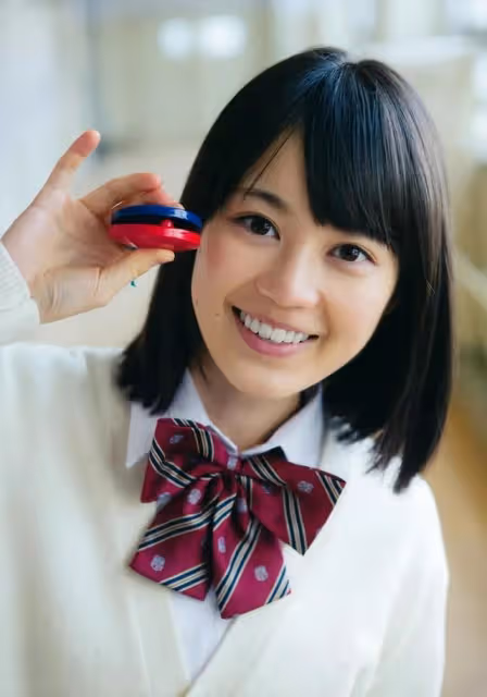 生田繪梨花 雜誌寫真 介紹