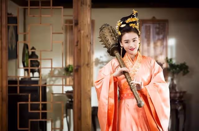 日本神級服裝大師離世，曾為林青霞設計造型，張藝謀也發文悼念…