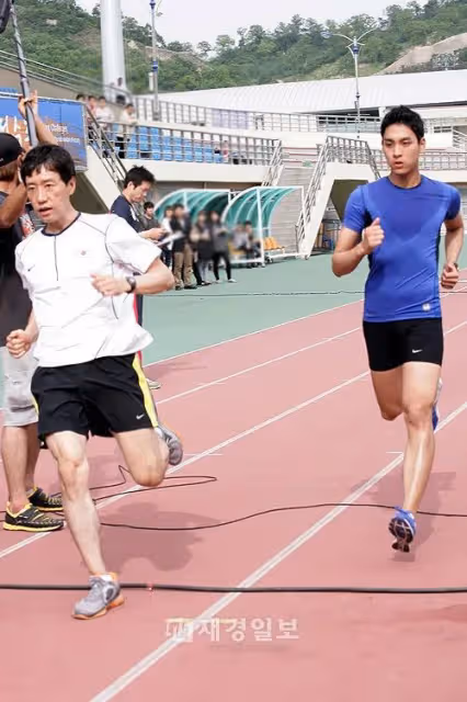 五年低調戀愛，抱得女神歸的那個男人