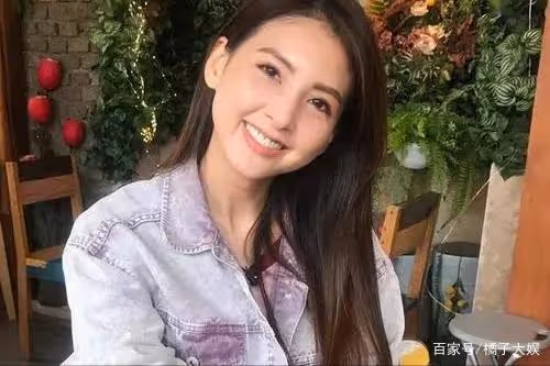 24歲女星嫁入「假」豪門，未婚生子10多年後慘遭拋棄，實在是可憐