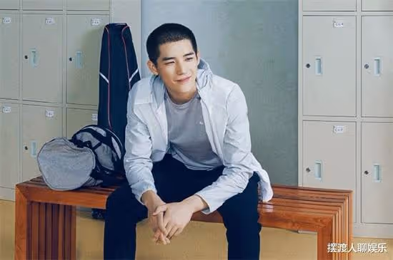 新生代演員王安宇，一個適合寸頭，愛吃美食的男生