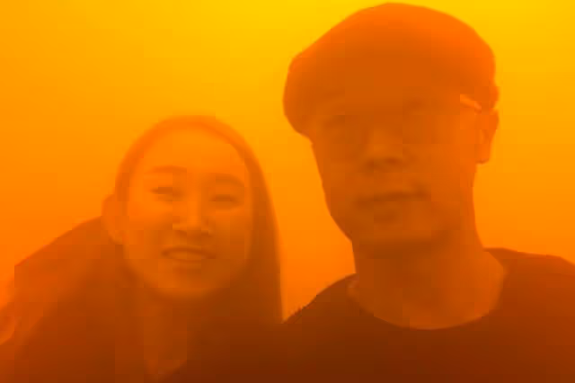甜蜜！41歲香港女歌手曬照慶祝結婚6周年，自曝如今還對老公害羞