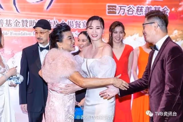 湯洛雯不排除主動向馬國明求婚！朱晨麗一整年不拍劇