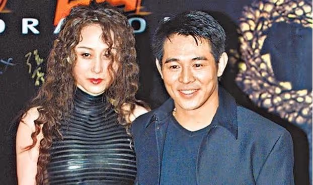 利智：私吞李連杰20億家產，迷倒賭王何鴻燊，卻被周潤發當眾羞辱