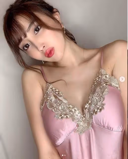 森咲智美性感美圖！大頭燈女都市傳說：夾東西沒問題