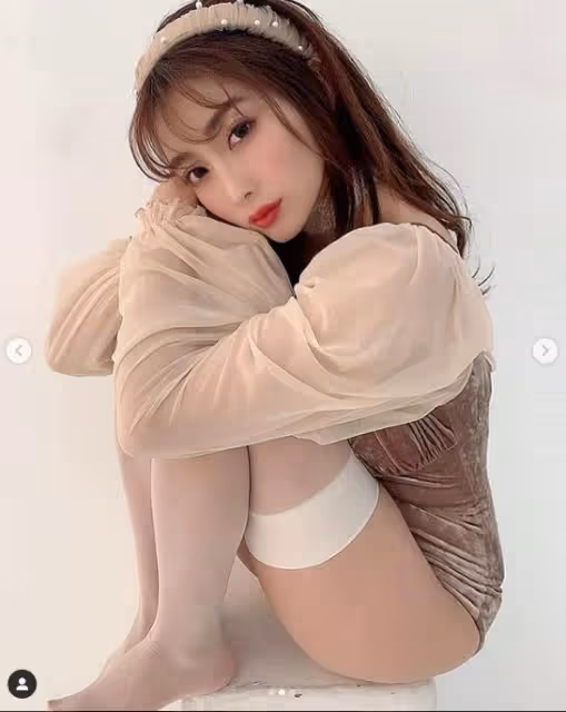 森咲智美性感美圖！大頭燈女都市傳說：夾東西沒問題