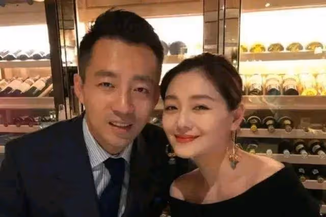 張蘭爆料汪小菲被陳建州暴打？汪小菲發文否認，是否有難言之隱？