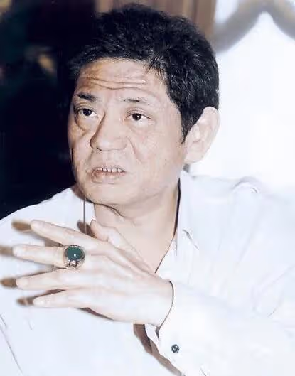 「醉生夢死」的黃任中：花20億泡妞，揚言沒有女人吃不下飯，晚年卻成這樣