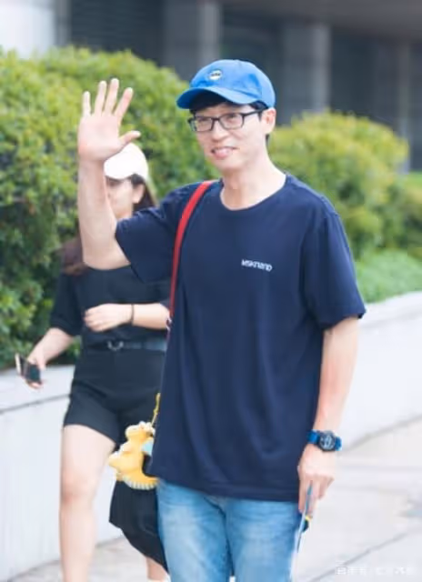 崔真實的一個善良舉動，讓外號是「蚱蜢」的男人從此發光發亮