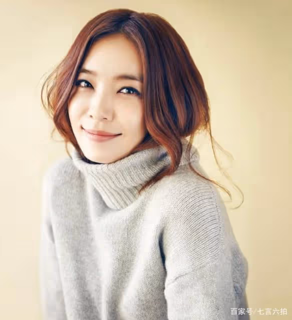 《松藥店的兒子們》里氣質典雅的大兒媳，結婚多年，婆婆想抱孫