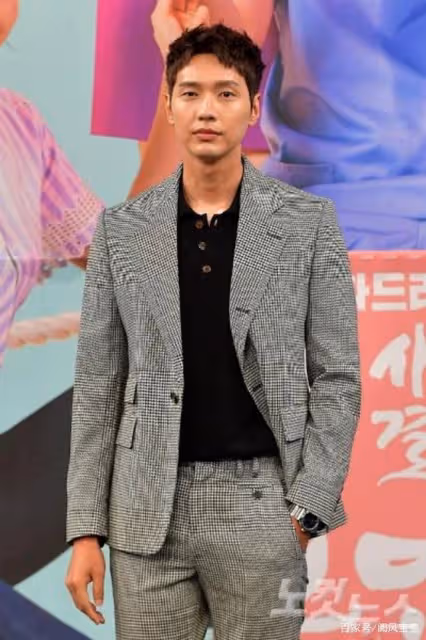 做不了「仁顯王后的男人」，池賢宇6年不戀愛，如今的歌唱給誰聽