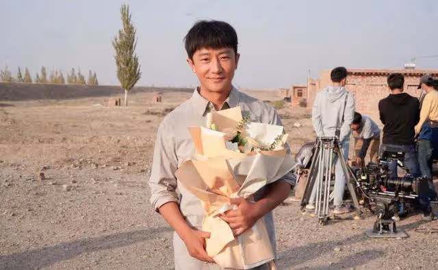 黃軒的上位史,從內娛棄子到名導寵兒,6段情史太精彩