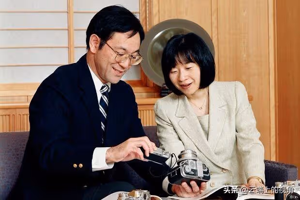 雅子皇后和紀子妃表面和氣，實際相互不滿，妯娌明爭暗鬥讓人唏噓