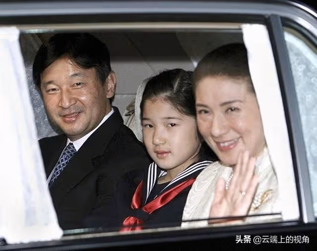 雅子皇后和紀子妃表面和氣，實際相互不滿，妯娌明爭暗鬥讓人唏噓