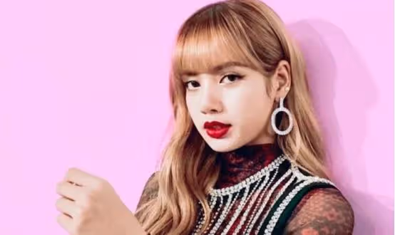 Lisa感染新冠占上熱搜，但這也不是她的錯，疫情面前都很弱小