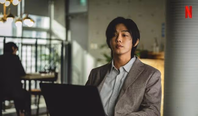 6點認識《地獄公使》劉亞仁：與宋慧喬是至親、是第二年輕影帝！