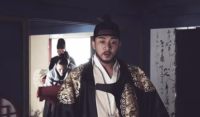 6點認識《地獄公使》劉亞仁：與宋慧喬是至親、是第二年輕影帝！