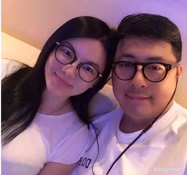 兩段婚姻無疾而終，兩任前夫「有苦難言」，45歲的李湘又有新男友了？