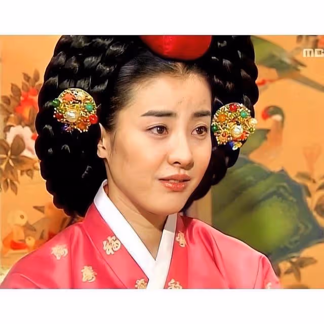 她是《大長今》的「連生」，和商人離婚，帶著雙胞胎的她還好嗎？