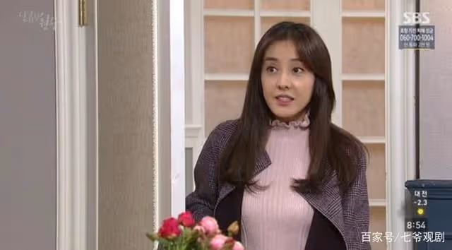她是《大長今》的「連生」，和商人離婚，帶著雙胞胎的她還好嗎？