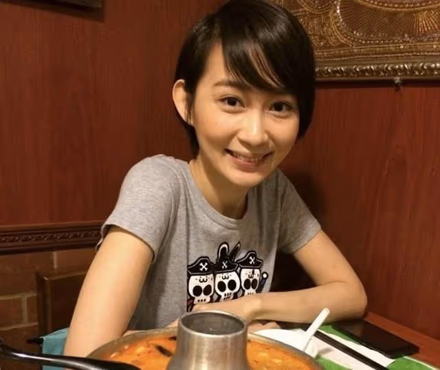恭喜！香港著名靚模秘密產子升級做辣媽，寶寶顏值高似足混血兒