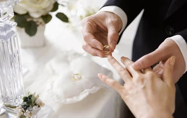 結婚9年，我付款買了一套房子，丈夫得知後執意要退訂