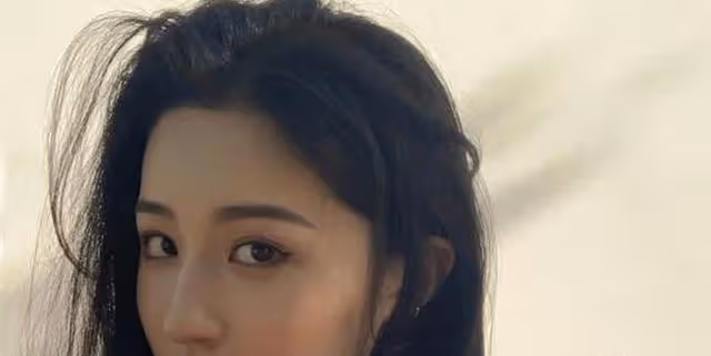 妻子背著丈夫參加前男友生日，男子知道怒砸婚房：你覺得不至於？