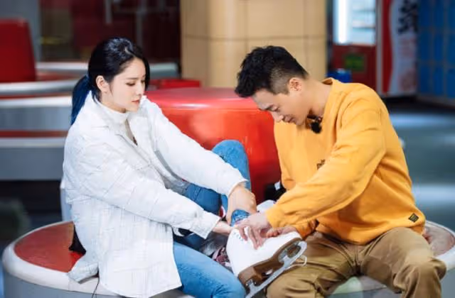 與任賢齊首次合作電影！林峯大曝新片中輪流被人打：練到差點要吐