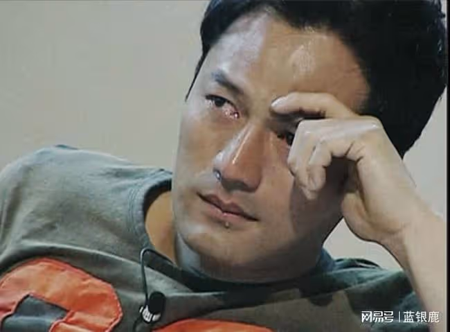 我38歲，和年薪50萬的妻子離婚後，前妻留下的紙條，讓我淚流滿面