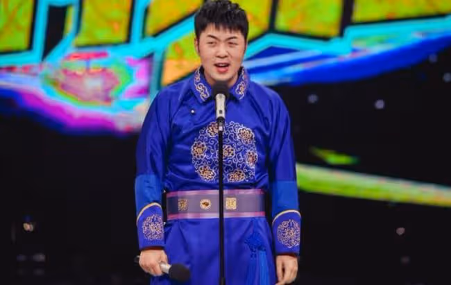 一封不知真假的通知單，「杜沈」陷輿論風波，杜海濤微博停更