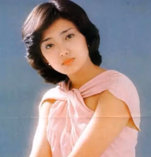 李湘離婚 與山口百惠的愛情故事