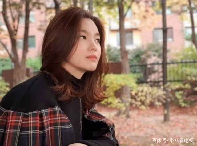 只有富商送的車是真的，又一個韓國女明星嫁給了「空心老倌」