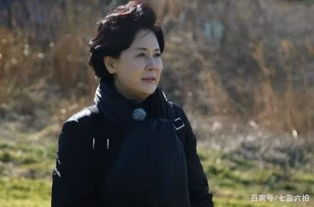 鄭京浩和老爸的相同點再添一項：對女朋友都好得無以復加