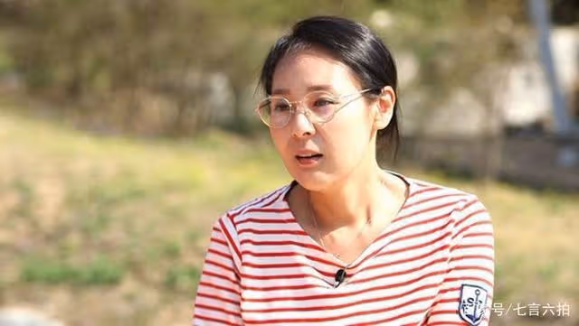她是《人魚小姐》里雅麗瑩的好朋友，留下天才兒子，走的太早了