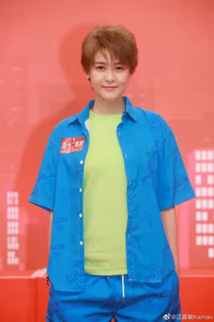 TVB力捧小花江嘉敏連續多日開工21小時，體力不支累倒需戴氧氣罩