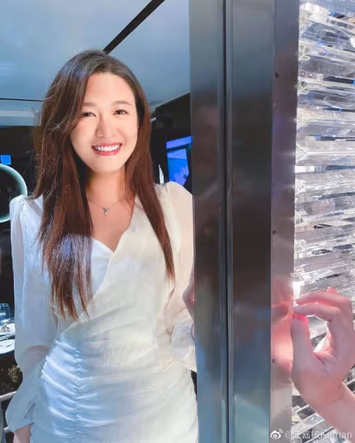 TVB力捧小花江嘉敏連續多日開工21小時，體力不支累倒需戴氧氣罩