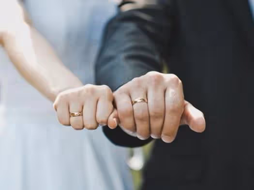 新婚第二天，婆婆打了我一耳光，我一句話讓婆婆後悔了