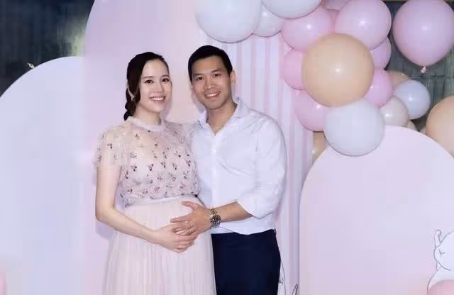 恭喜！著名女星懷孕9個月臨盆在即，舉辦奢華產前派對宣布懷女嬰